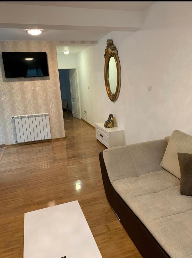 Apartament Micsunelelor Cu Parcare Privata Iasi Exterior foto